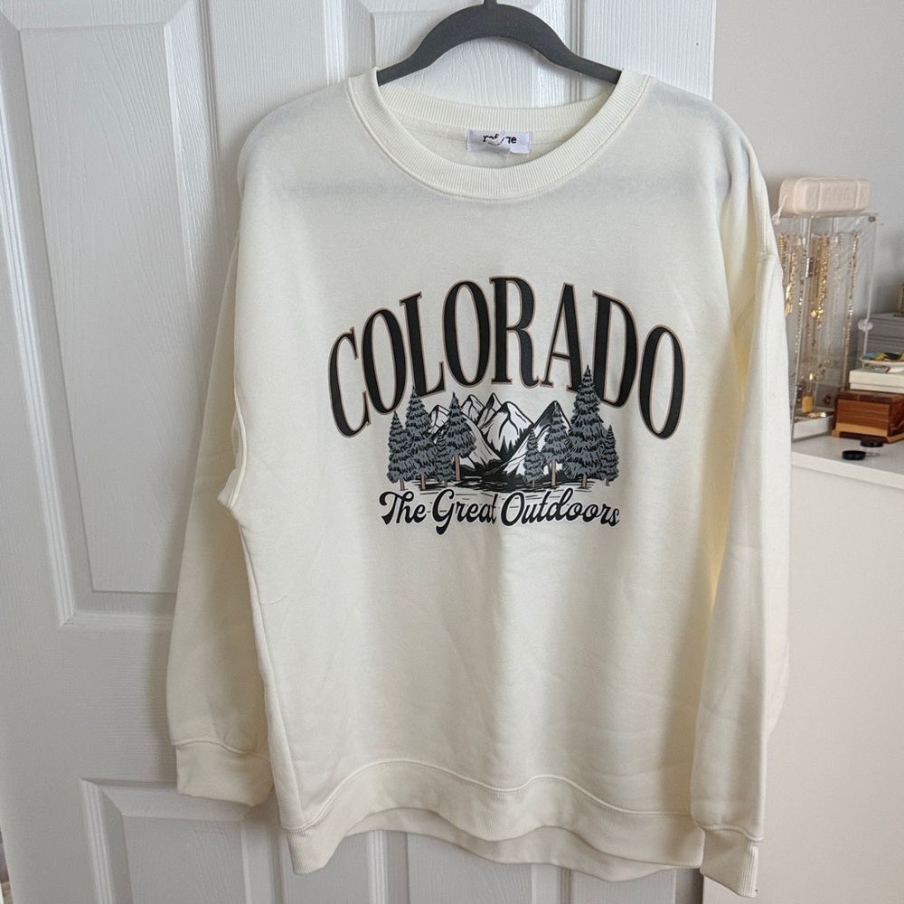 Colorado The Great Outdoors Cream Sweater